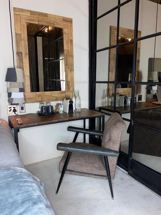 Four20 Bespoke Hotel Йоханесбург Екстериор снимка