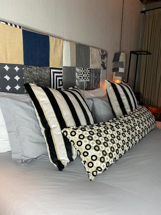 Four20 Bespoke Hotel Йоханесбург Екстериор снимка