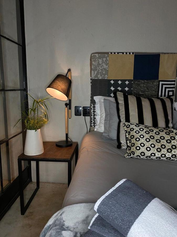 Four20 Bespoke Hotel Йоханесбург Екстериор снимка